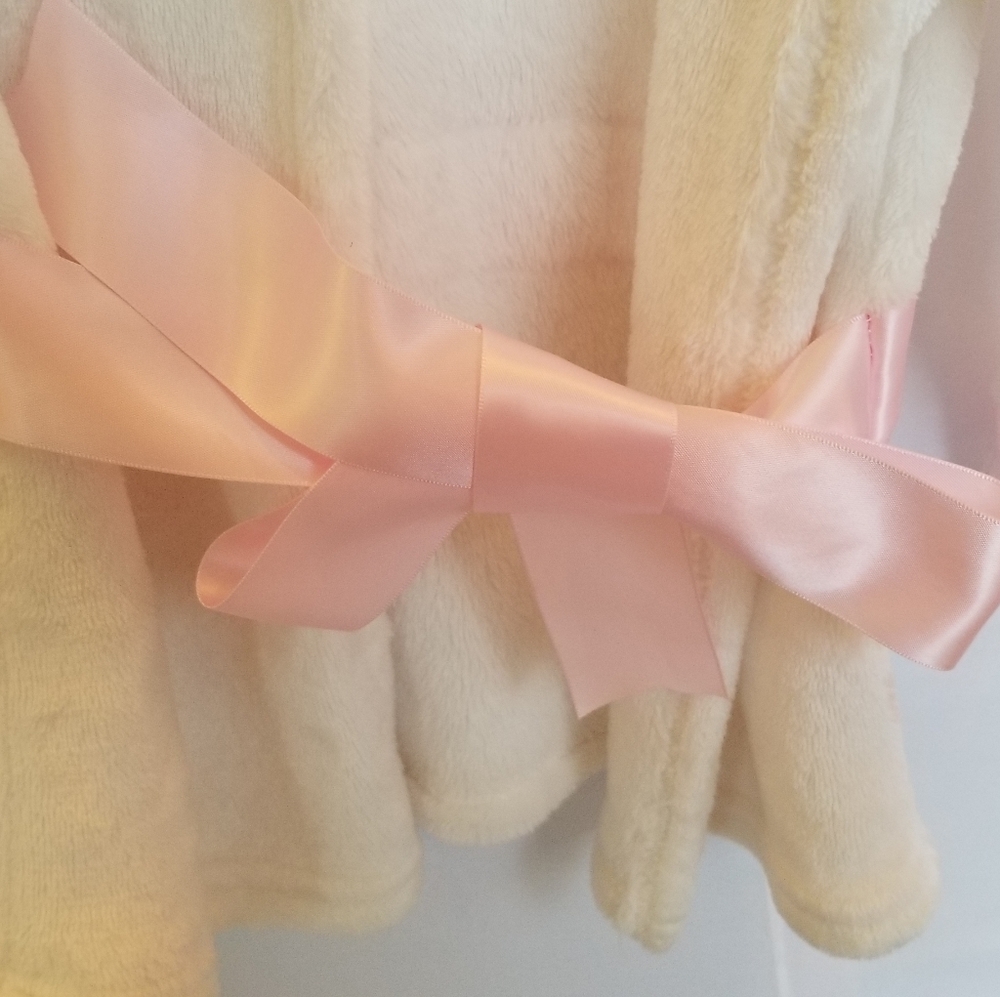 Girl Robe - Picture 3 of 6
